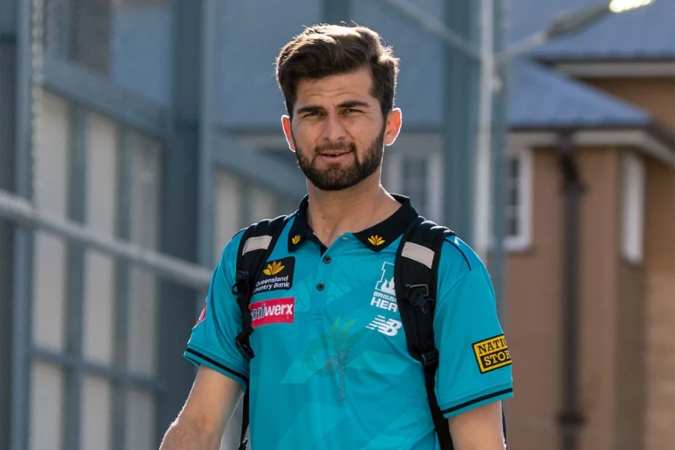 বিগ ব্যাশ ছেড়ে দেশে ফিরছেন আফ্রিদি বিগ ব্যাশ