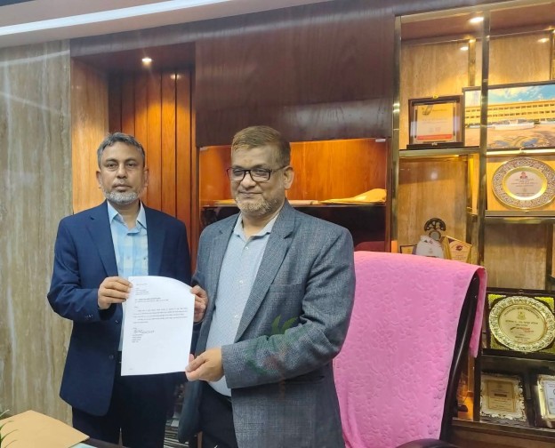 শেকৃবি'র অতিরিক্ত রেজিস্ট্রার মোঃ নজরুল ইসলাম কে রেজিস্ট্রার পদে দায়িত্ব প্রদান।