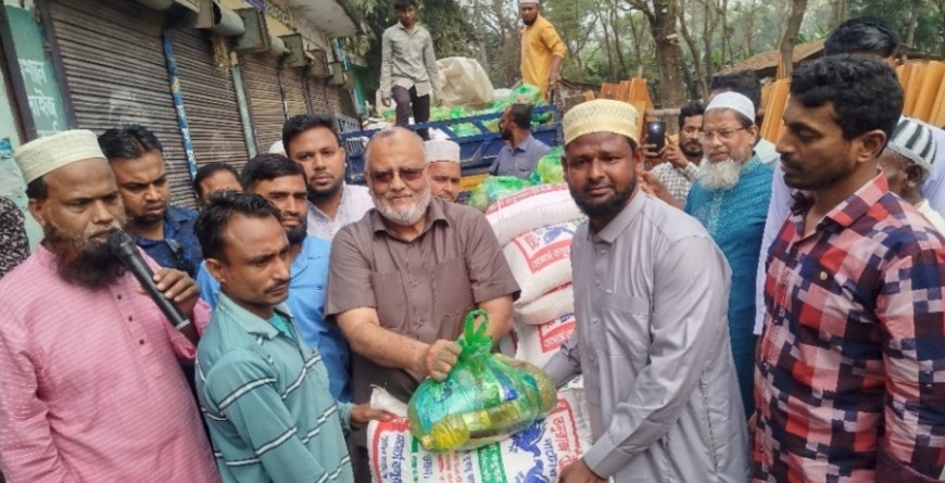 যশোর-২ আসনে নির্বাচনী সহিংসতায় ক্ষতিগ্রস্তদের পাশে এমপি ডা. মোসলেহ উদ্দীন ফরিদ