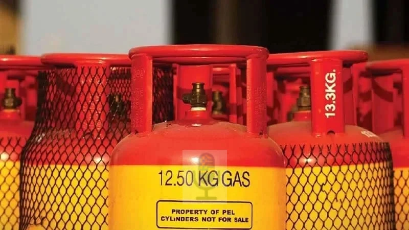 আবারও বাড়ল এলপিজির দাম, ১২ কেজি এখন ১,৯৪০ টাকা